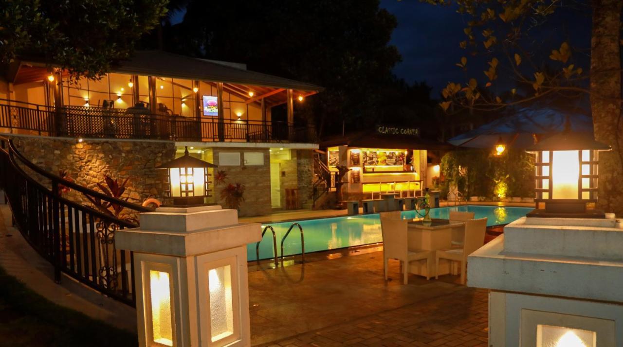 Royal Classic Resort แคนดี้ ภายนอก รูปภาพ